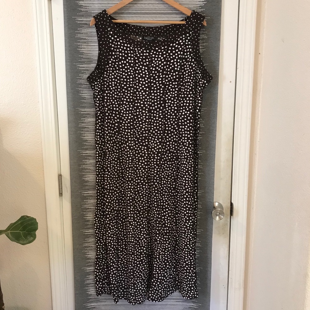 Simple Sleeveless Polka Dot Dress 18W